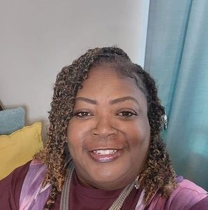 Meet your Posher, Jacqueline